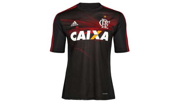 Nova camisa do Flamengo tem predominância do preto