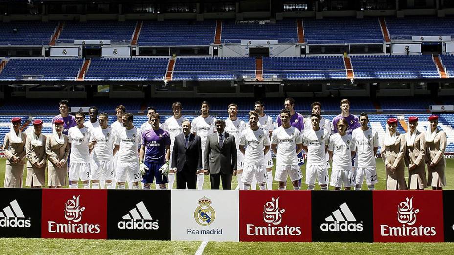 O Real Madrid apresentou nesta quinta-feira (30) suas novas camisas