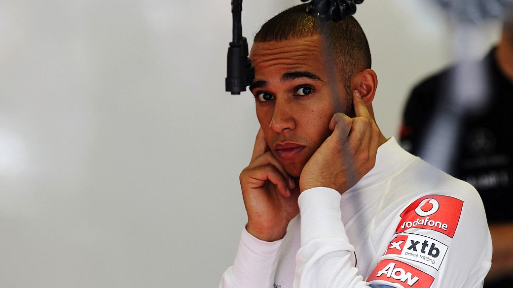 Campeão da temporada 2008, Lewis Hamilton deve trocar de equipe em 2013