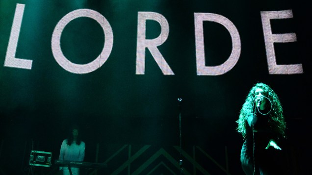 A cantora Lorde durante show em Los Angeles
