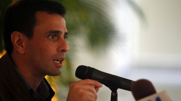 “Não se brinca com saúde, mas também não se brinca com o povo da Venezuela”, disse Capriles à imprensa na última semana