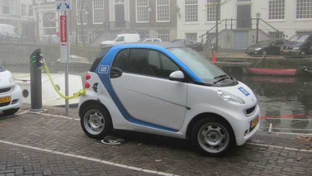 Carro do programa car2go, da alemã Daimler, pode ser devolvido em qualquer ponto da cidade<br><br>  