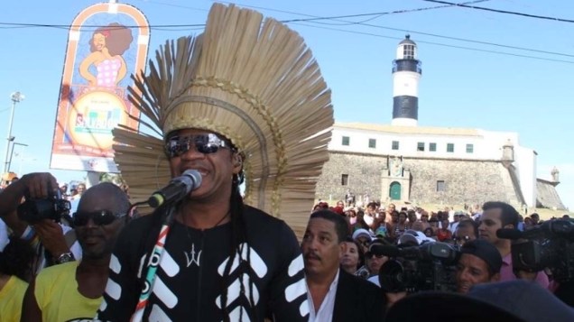 Carlinhos Brown no carnaval de Salvador, em 22/02/2012