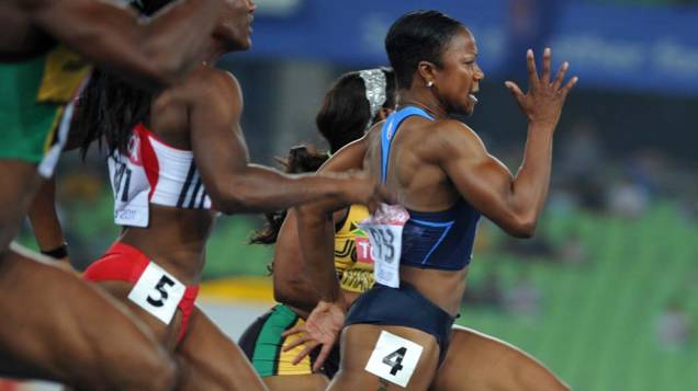 A americana Carmelita Jeter durante a prova dos 100 metros no Mundial de Atletismo em Daegu, Coreia do Sul