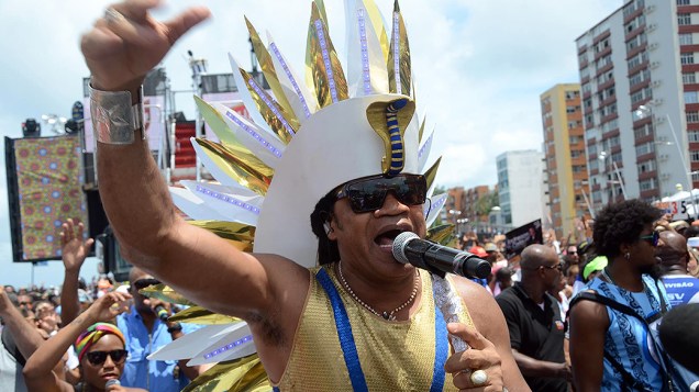 Carlinhos Brown no arrastão do carnaval de Salvador - 18/02/2015