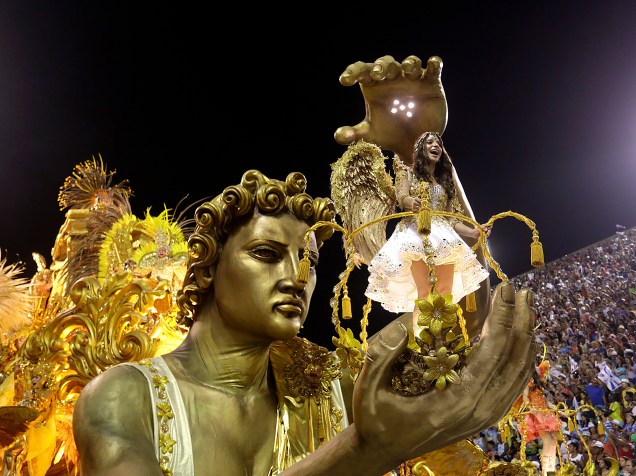 Desfile da Beija Flor no primeiro dia do Grupo Especial na Sapucaí, no Rio