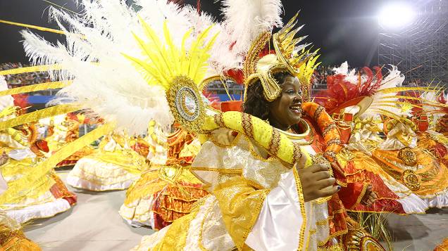 Nenê de Vila Matilde no segundo dia de desfiles das escolas de samba do Grupo Especial no Carnaval de São Paulo
