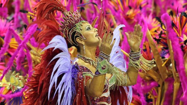Luiza Brunet no desfile da Imperatriz Leopoldinense, Rio de Janeiro<br>  <br>