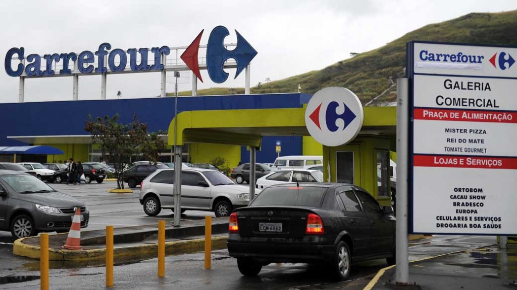 Carrefour irá reformar 50 de suas 143 lojas no Brasil até 2016