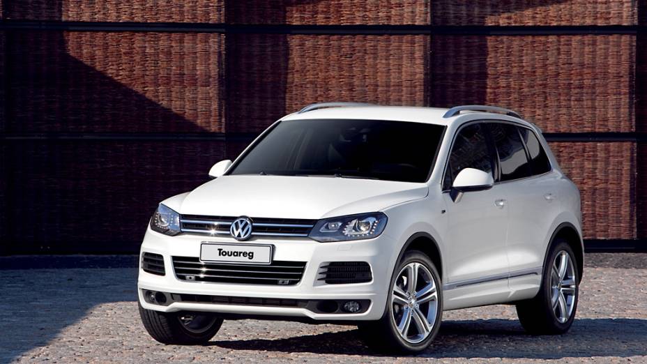 Volkswagen Touareg R-Line chega ao país por 333.700 reais