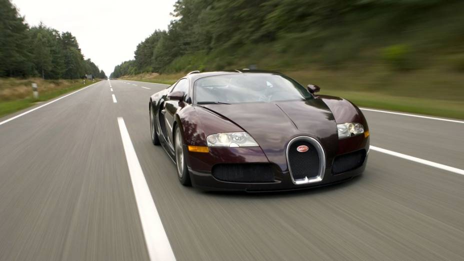 Os carrões de Samuel Etoo: Bugatti Veyron