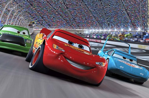 Carros foi lançado em 2006. A animação conta a história de um carro de corrida ambicioso que sonha em se tornar astro em seu primeiro ano.