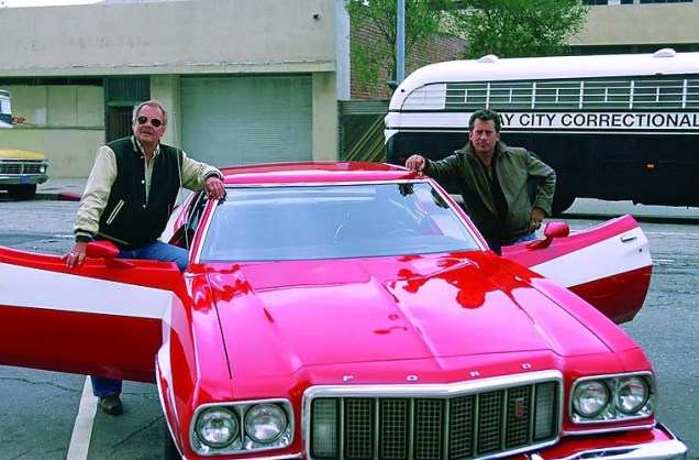 Em Starsky and Hutch � Justiça em Dobro Owen Wilson e Ben Stiller são dois policiais americanos na década de 70, esse último é apaixonado pelo seu Gran Torino 460.