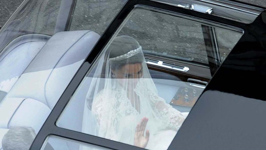 Em Londres, Kate Middleton deixa o hotel Goring rumo à Abadia de Westminster