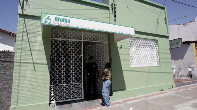 Realidade: Casa utilizada pelos assaltantes no centro de Fortaleza. No ano de 2005, assaltantes levaram 156 milhões de reais, através de um túnel subterrâneo que ligava uma casa até o prédio do Banco Central de Fortaleza