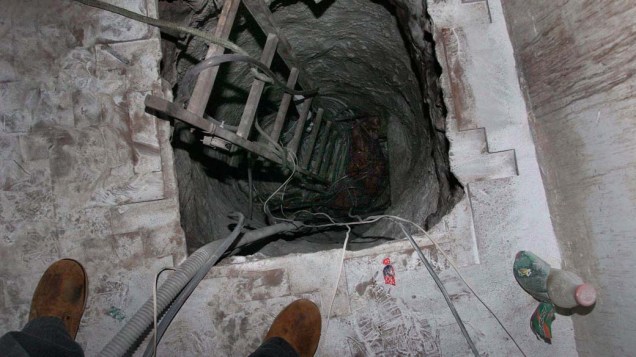 Realidade: A Polícia Federal investiga o túnel usado pelos assaltantes, em Fortaleza. No ano de 2005, assaltantes levaram 156 milhões de reais, através de um túnel subterrâneo que ligava uma casa até o prédio do Banco Central de Fortaleza