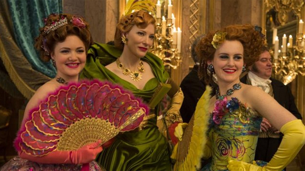 Cate Blanchett vive madrasta má em Cinderela