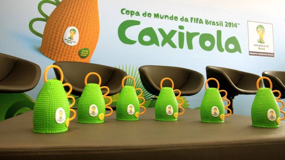 A estreia das caxirolas de Carlinhos Brown na Arena Fonte Nova