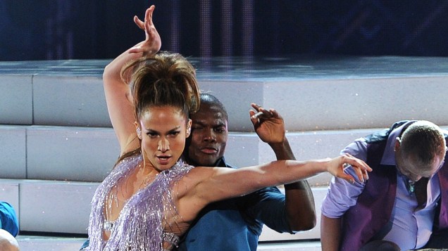Jennifer Lopez durante o American Music Awards 2013, no Nokia Theatre, em Los Angeles, Califórnia