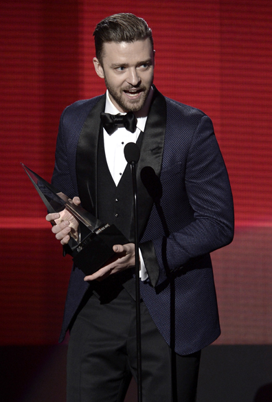 Justin Timberlake durante o American Music Awards 2013, no Nokia Theatre, em Los Angeles, Califórnia