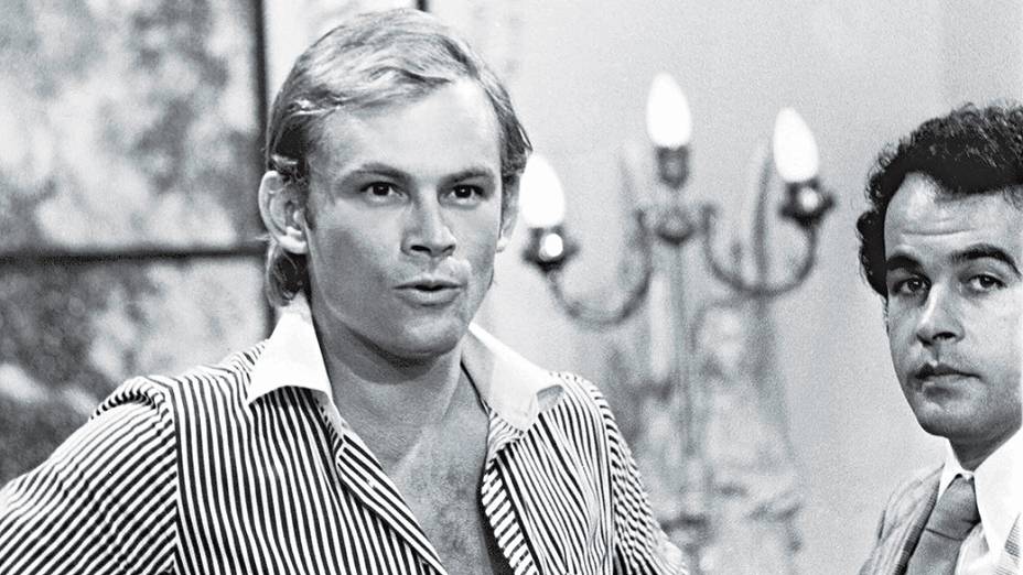 José Wilker e Osmar Prado na novela Anjo Mau em 1976