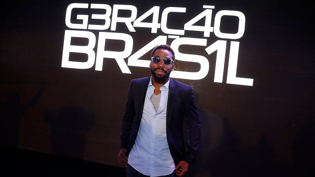 Lázaro será o personagem Brian Benson, na nova novela das sete: Geração Brasil