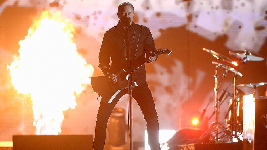 Metallica durante apresentação na premiação do Grammy 2014