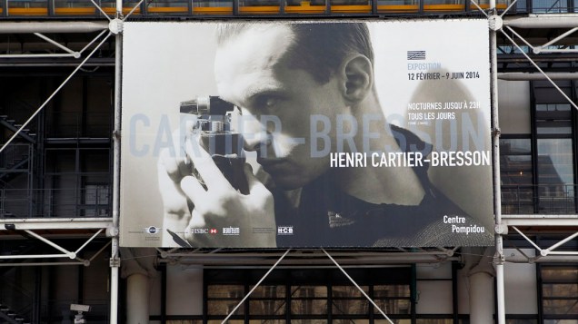 Entrada do Centre Pompidou, durante a inauguração da exposição de Henri Cartier-Bresson, em Paris