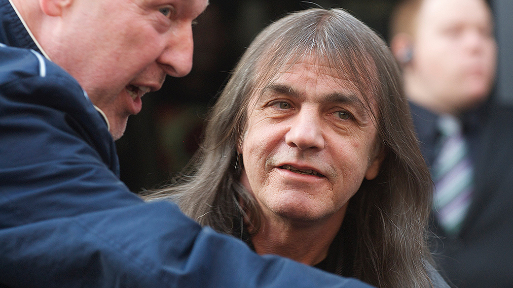 Malcolm Young guitarrista da banda AC/DC