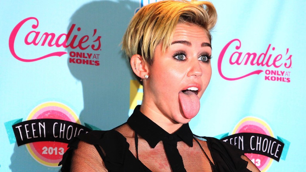 Miley Cyrus no Teen Choice de 2013