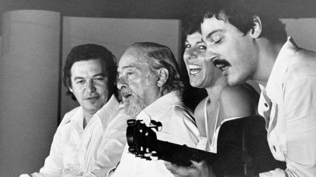 Tom Jobim, Vinicius de Moraes, Miúcha e Toquinho, em show no Canecão, em 1977