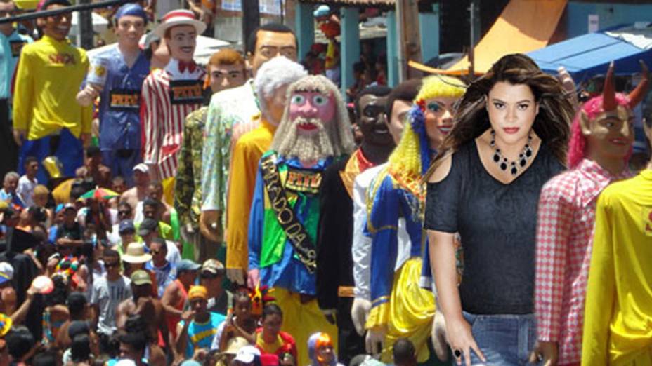 Preta Gil como um bonecão de Olinda, em meme que ironiza edição de fotos da cantora para campanha da C&A
