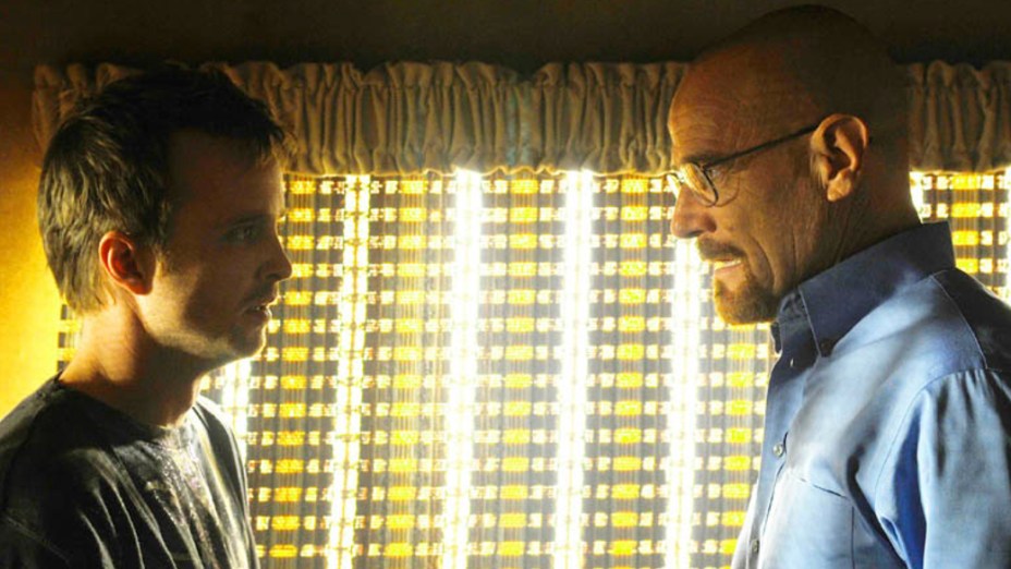 Jesse Pinkman (Aaron Paul) e Walter White (Bryan Cranston) na terceira temporada de Breaking Bad