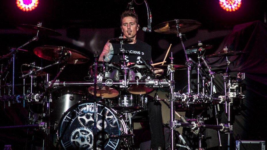 Daniel Adair, baterista do Nickelback<br>