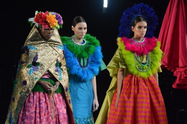O estilista Fause Haten apresenta coleção no terceiro dia da São Paulo Fashion Week