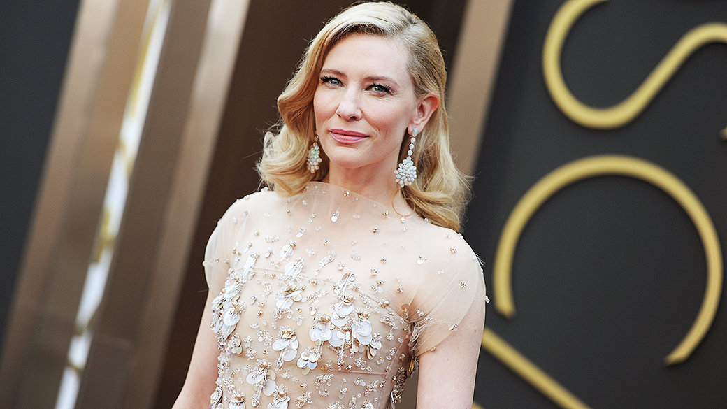 Cate Blanchett na chegada para a cerimônia do Oscar 2014