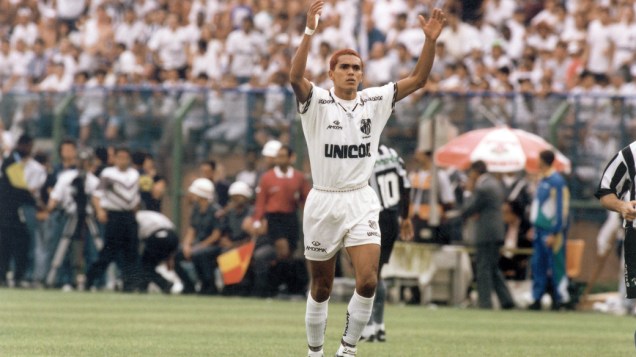 Giovanni, durante partida em 1995
