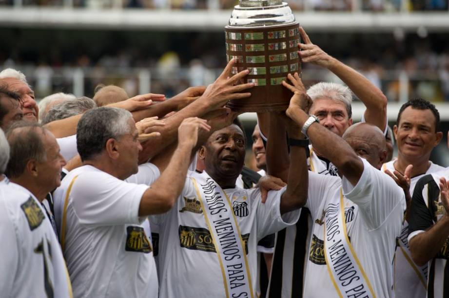 Festa do centenário do Santos, na Vila Belmiro, com a presença de Neymar, Pelé e de vários outros ídolos do clube, além do governador Geraldo Alckmin, torcedor da equipe