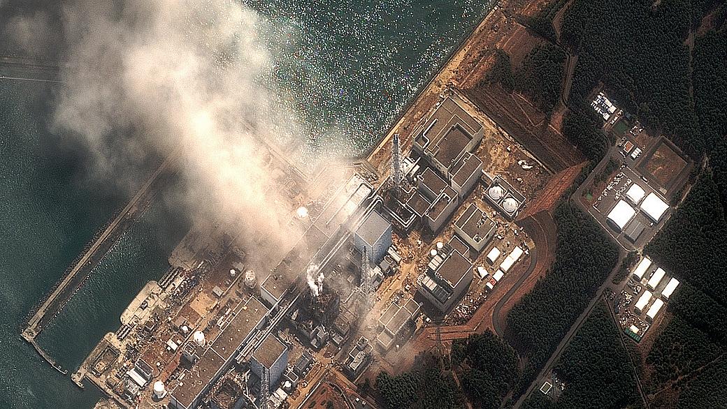 Visão aérea da central nuclear de Fukushima 1, no Japão