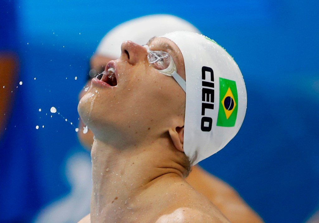 Cesar Cielo: nadador alega que marca se apropriou do nome de sua família