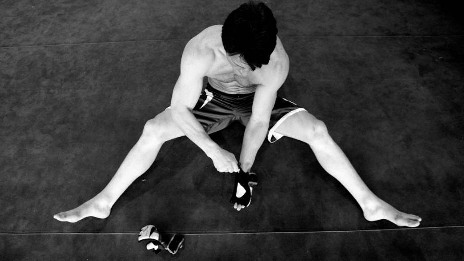 Chael Sonnen treina para a luta contra Anderson Silva, no UFC 148