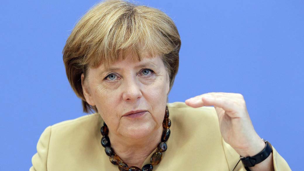 "Não haverá eventos fora do controle na zona do euro", disse a chanceler alemã, Angela Merkel.