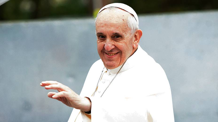 Papa Francisco chega em Aparecida