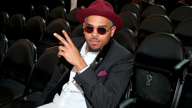 Chris Brown 57ª edição do Grammy, premiação que elege os melhores da música internacional, que acontece neste domingo (08)