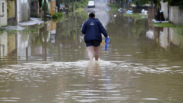 No município de Rio do Sul, o bairro Taboão ficou completamente inundado. Famílias estão sendo retiradas de suas casas desde a madrugada de sábado