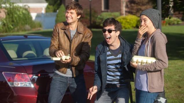 Shailene Woodley, Nat Wolff e Ansel Elgort no filme A Culpa É das Estrelas Shailene Woodley, Nat Wolff e Ansel Elgort no filme A Culpa É das Estrelas