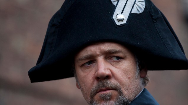 Russell Crowe interpreta Javert no filme Os Miseráveis do diretor Tom Hooper