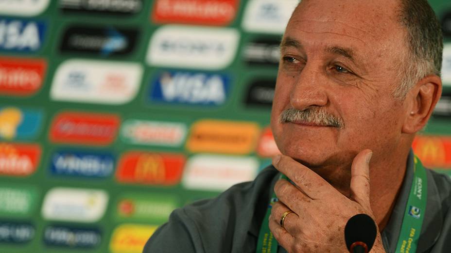 Luiz Felipe Scolari durante coletiva antes da estréia da Seleção Brasileira na Copa das Confederações, em Brasília