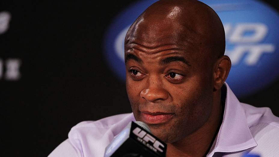 Anderson Silva durante coletiva de imprensa do UFC 148 em Las Vegas