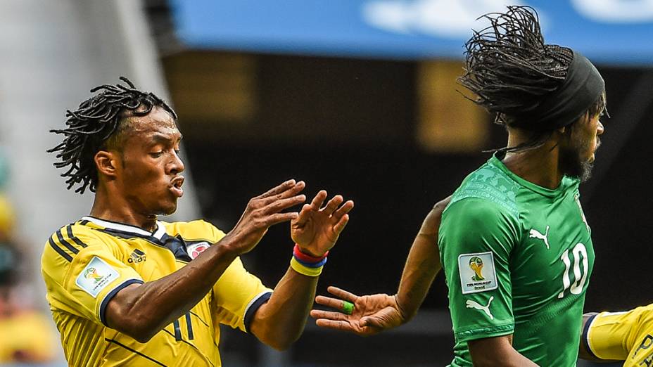 O colombiano Cuadrado e Gervinho, da Costa do Marfim